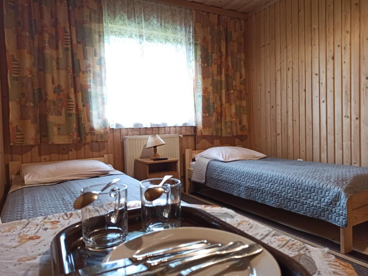 Apartamento Brzoskwiniowy Dom Banska Nizna Exterior foto