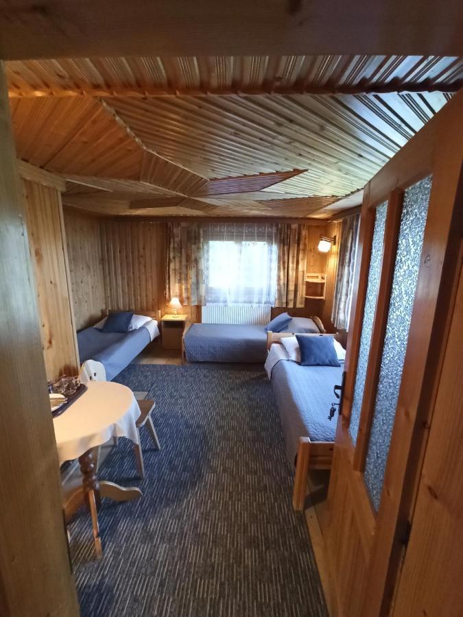 Apartamento Brzoskwiniowy Dom Banska Nizna Exterior foto